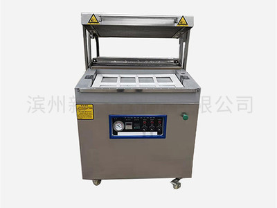 750貼體包(bao)裝機